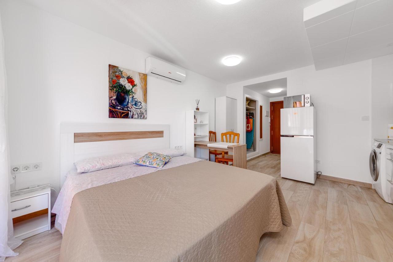 Cosy Studio Playa Del Cura Торрев'єха Екстер'єр фото